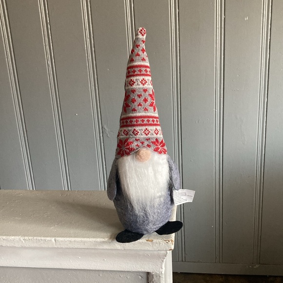 NWT-14” Gray Christmas Holiday Gnome Decorstion w/ Red, White & Gray Sweater Hat - Picture 14 of 17